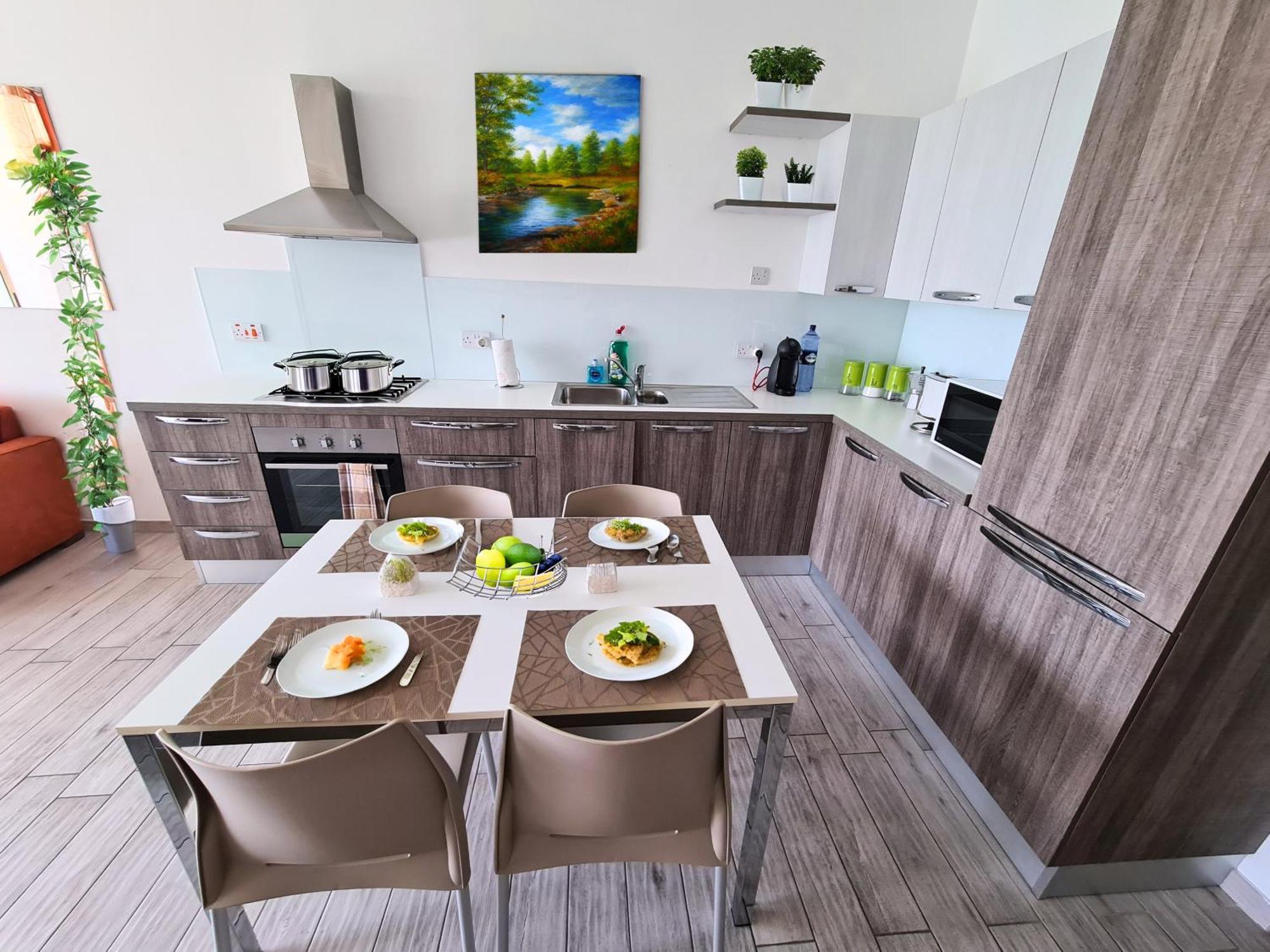 Supreme Seafront Apt With Balcony In St.Julian'S Saint Julian's ภายนอก รูปภาพ